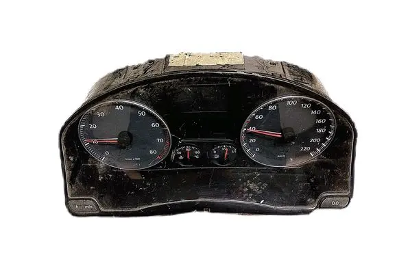 Volkswagen Golf V Speedometer (instrument cluster) 1K0920863