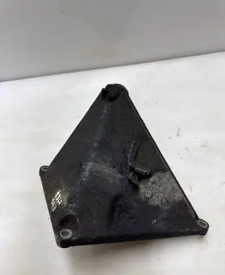 BMW 3 E46 Engine mounting bracket 6750107