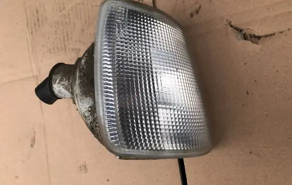Seat Ibiza I (021A) Front indicator light