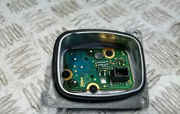 Renault Talisman Xenon control unit/module 90064552 M300SW57 160913