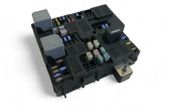 Volvo XC90 Fuse module 31473771