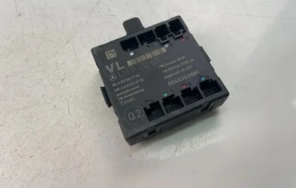 Mercedes-Benz E C207 W207 Other control units/modules A2128203385