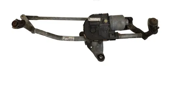 Skoda Yeti (5L) Front wiper linkage and motor 5L1955119A 0390241677