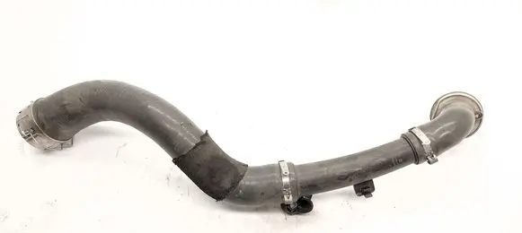 Intercooler hose/pipe