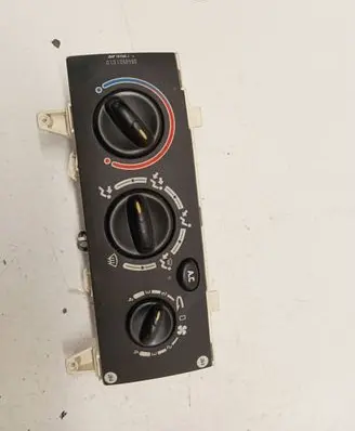 Renault Scenic I Climate control unit 100820