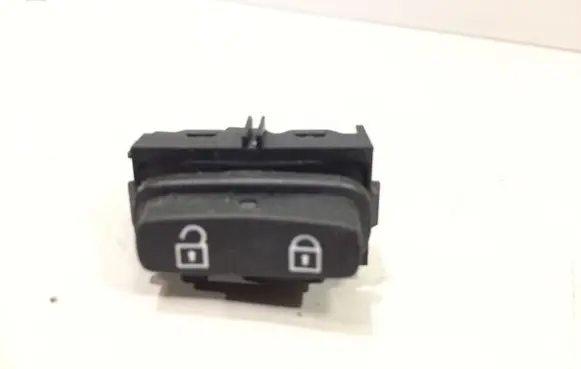 Volvo V70 Central locking switch button 30710475 03451600