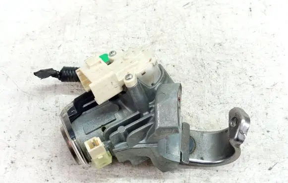Toyota RAV 4 (XA30) Ignition lock 45020-42-6