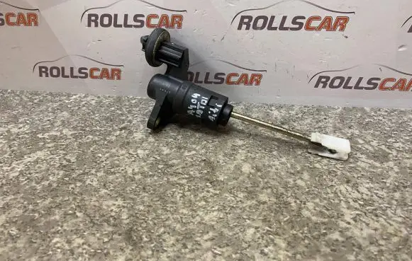 Audi A4 S4 B6 8E 8H Clutch master cylinder 8E1721401S