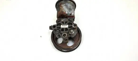 Toyota Corolla Verso AR10 Power steering pump 12180