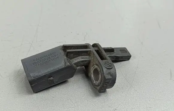 Cupra Formentor ABS brake wheel speed sensor 10071140084