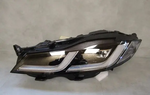 Jaguar F-Pace Headlight/headlamp MX63-13W030