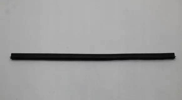 Audi A5 8T 8F Engine compartment rubber 8T0823723B
