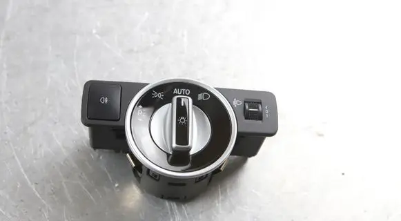 Mercedes-Benz E W212 Light switch A2129055001