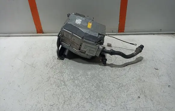 BMW X1 U11 Voltage converter inverter 5B40F81