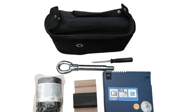 Opel Insignia B Tool set