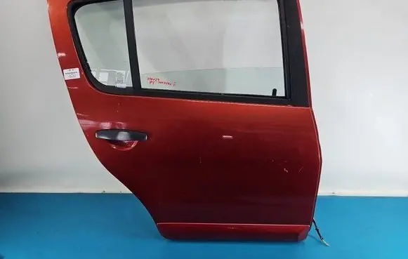 Rear door