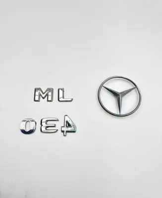 Mercedes-Benz ML W163 Manufacturers badge/model letters 
