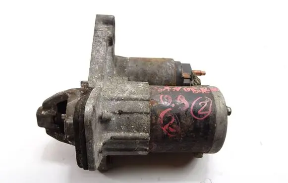 Dacia Sandero II Starter motor 233000557R D622 M000TD0372ZE