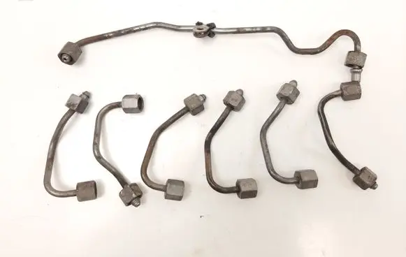 Mercedes-Benz Sprinter W906 Fuel injector supply line/pipe 