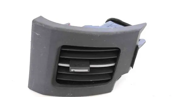 Toyota Prius (XW30) Dashboard air vent grill cover trim 5565047070 5566047040