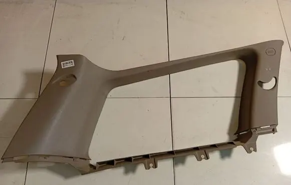 Mitsubishi Grandis Other interior part MR576119