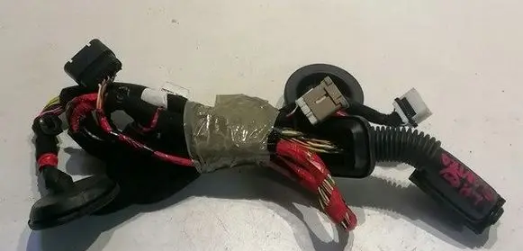 Hyundai Elantra VI EUR ISO radio connector 91624F2250