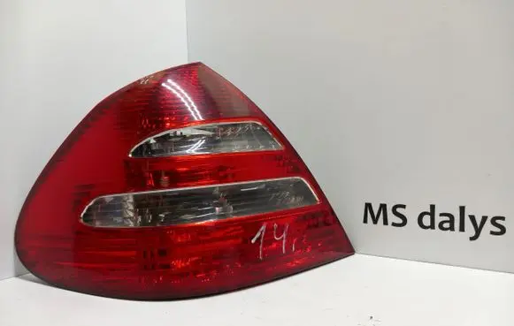 Mercedes-Benz E W211 Rear/tail lights A2118200364 2118200364