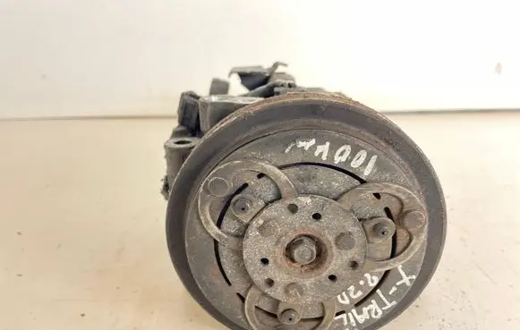 Nissan X-Trail T30 Air conditioning (A/C) compressor (pump)