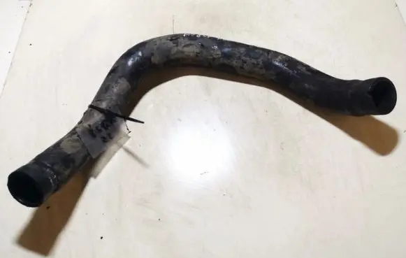 Ford Mondeo Mk III Engine coolant pipe/hose