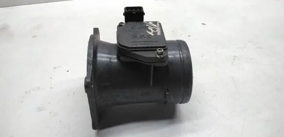 Audi A4 S4 B5 8D Mass air flow meter 058133471