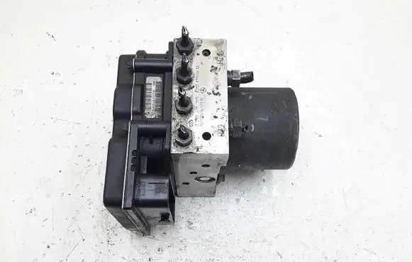 Mercedes-Benz E C207 W207 ABS Pump