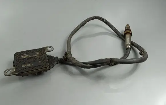 Nissan X-Trail T32 Lambda probe sensor 227907FV1D