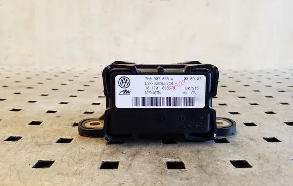 Audi TT TTS Mk2 ESP acceleration yaw rate sensor 7H0907655A