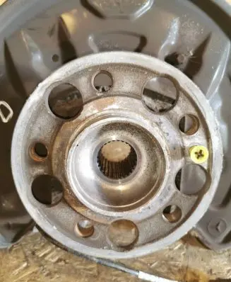 Mercedes-Benz E W213 Rear wheel hub