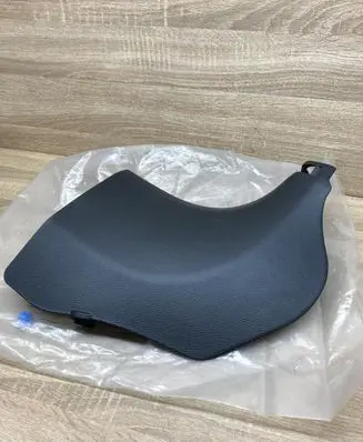 KIA Sportage Other sill/pillar trim element 85824Q6010WK