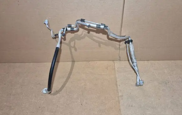 Air conditioning (A/C) pipe/hose