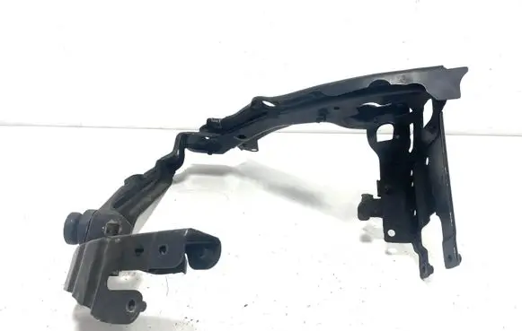 Mercedes-Benz E W211 Headlight/headlamp mounting bracket