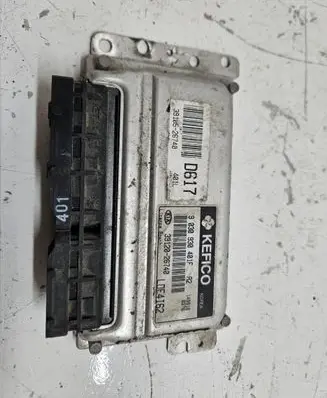 KIA Cerato Engine control unit/module 3910526740 9030930401F