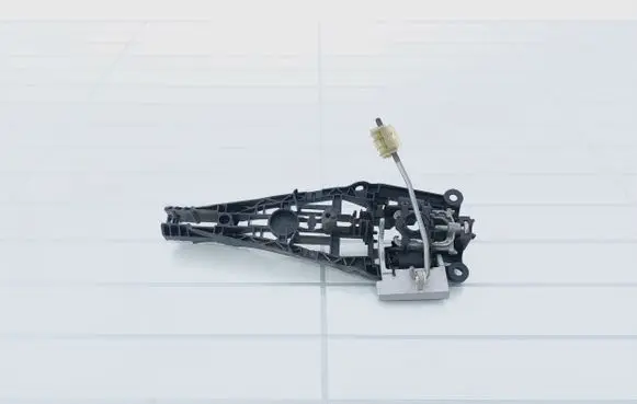 Opel Insignia A Front door exterior handle/bracket 