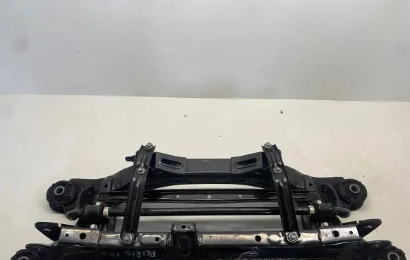 Toyota Auris E180 Rear subframe 