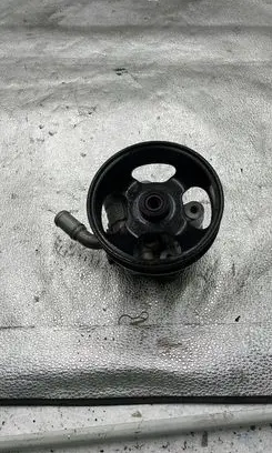 Chrysler Town & Country V Power steering pump 68078769AA