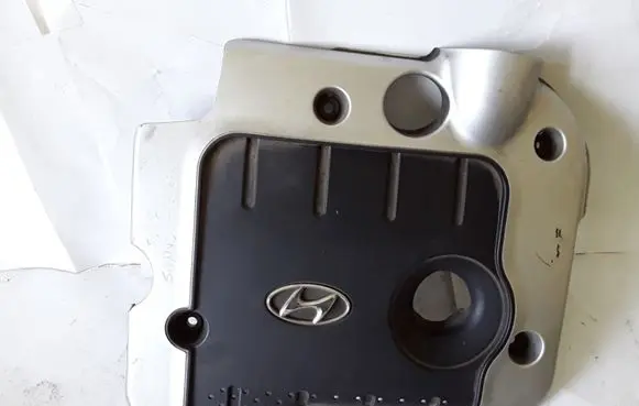 Hyundai Santa Fe Engine cover (trim) 2924027800