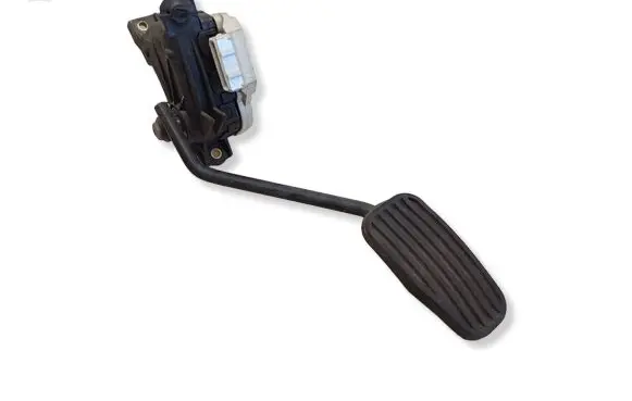 Volvo XC90 Accelerator throttle pedal 6PV00853718 30683521