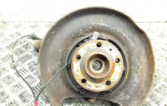 Volvo XC90 Rear wheel hub