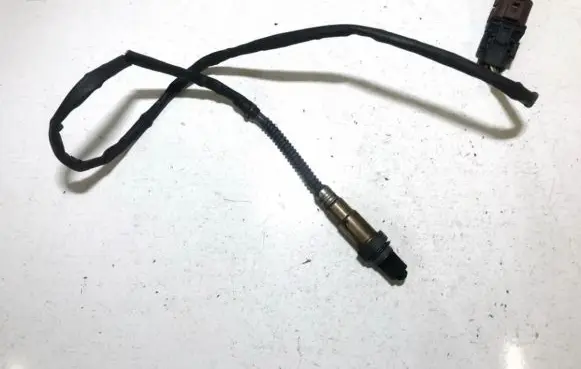 Audi A6 S6 C6 4F Lambda probe sensor 057906262 0281004012