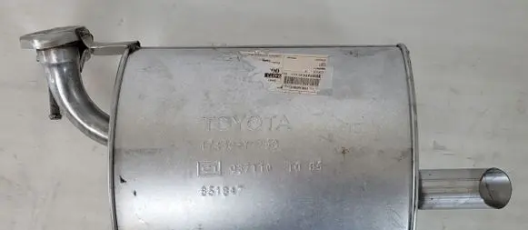 Toyota Yaris Rear muffler/silencer tail pipe YZZ5C 17430 17430-YZZ5C
