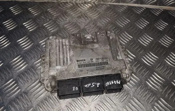 Renault Master II Engine control unit/module 0281013363 8200635663 8200695639