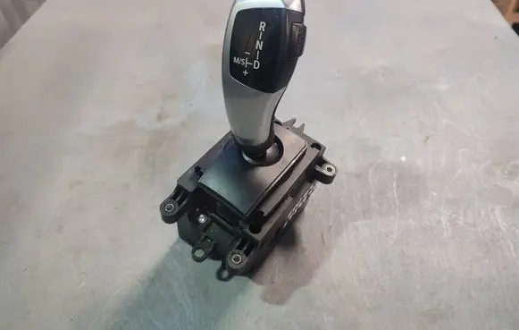 BMW 5 F10 F11 Gear selector 9239506 61319239506 61319251188
