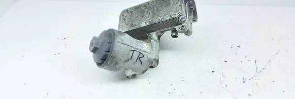 Volkswagen Touareg I Oil filter mounting bracket 070115389 070115389D