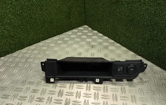 Toyota Proace Climate control/heater control trim 9811831877 MP7390